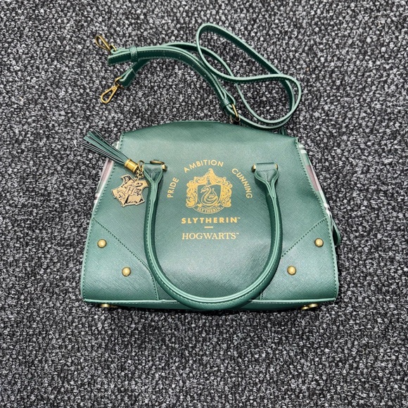 Wizarding World Of Harry Potter Handbags - Harry Potter Slytherin Satchel Bag Green Crossbody Purse Hogwarts House Crest